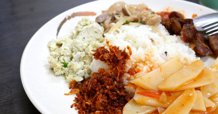 [便餐食記] 新北中和－老地方雲南便當 @ 三高Sir的美食足跡 :: 痞客邦 ::